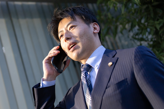 夜間・土日祝も迅速対応。最短で接見へ。電話相談もOK！